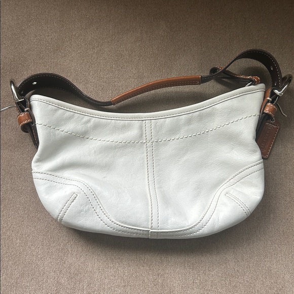 Coach Handbag - Picture 4 of 4